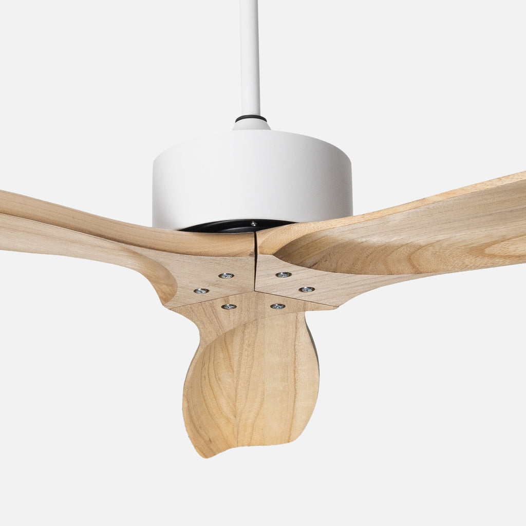 Hardwood Beyaz Motorlu Kremrengi Kanatlı Aydınlatmasız Duvar Kumandalı 132cm Tavan Vantilatörü
