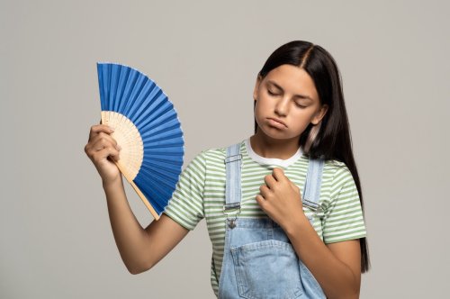 Ev Tipi Tavan Vantilatörleri: Yaz Aylarının Vazgeçilmezi